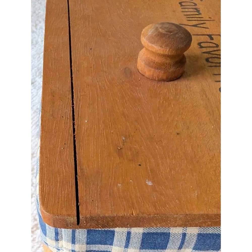 VTG Wooden Woven Favorite Recipe Basket Box Plaid Liner Cottage Core Farmhouse
